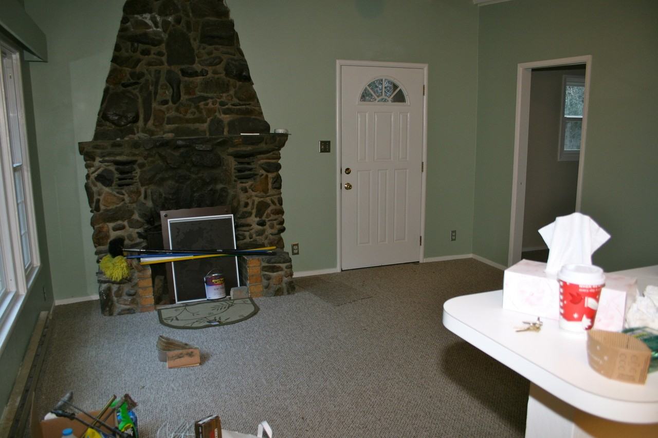 17450 Sutter Creek Rd - Photo 2 of 9