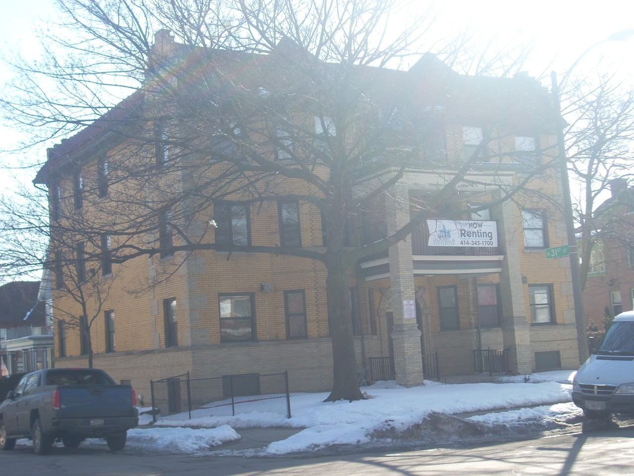 3103 W. Wells Street Apartments for Rent 3103 W Wells St, Milwaukee, WI 53208 Zumper