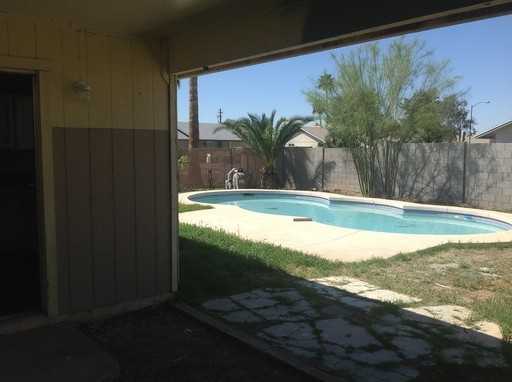 20420 N 14th Ln - Photo 2 of 9