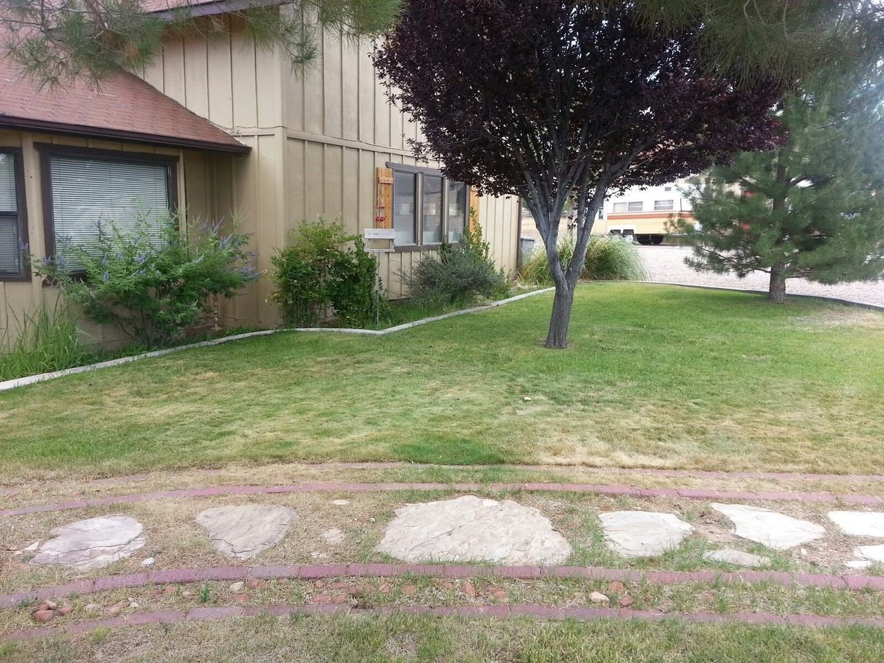 846 Orchard St - Photo 2 of 33