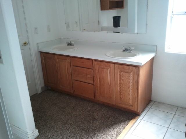 266 S 600 W - Photo 2 of 13