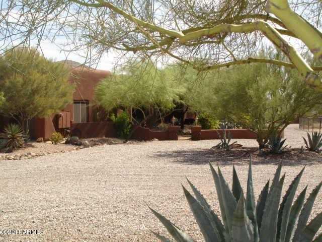 43011 N 18th St - Photo 2 of 33