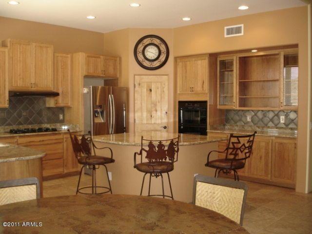 43011 N 18th St - Photo 3 of 33