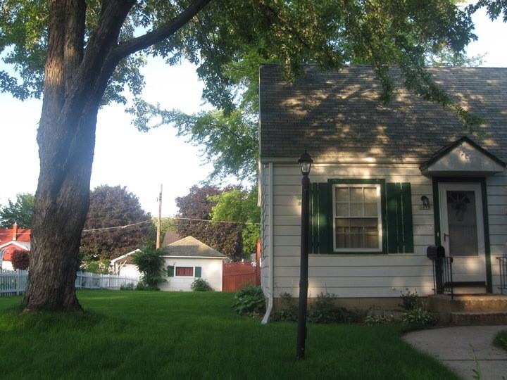 3618 N 79th St - Photo 2 of 14