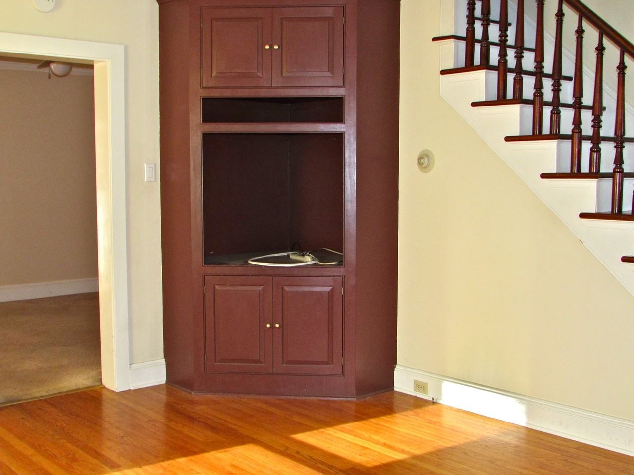 222 Norwood St - Photo 3 of 17