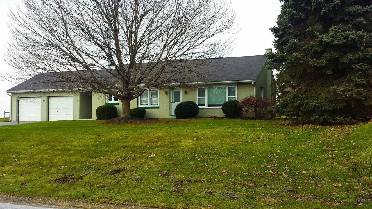 3427 Compass Rd - Photo 2 of 3