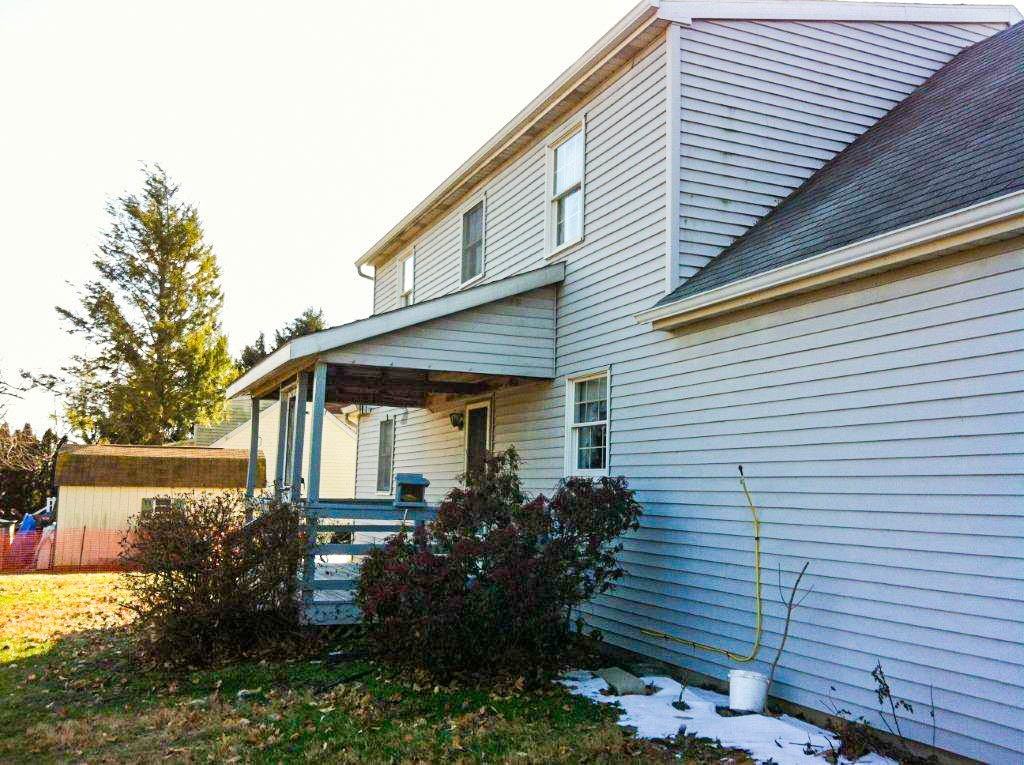 13 Charles Ln - Photo 2 of 8