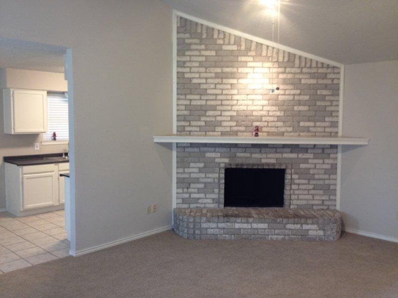 6421 Alta Vista Dr - Photo 3 of 9