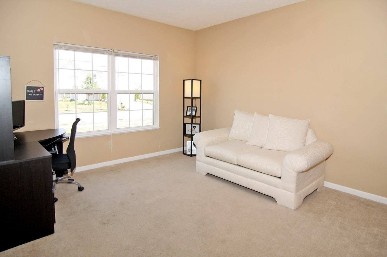 12259 Quarterback Ln - Photo 2 of 15