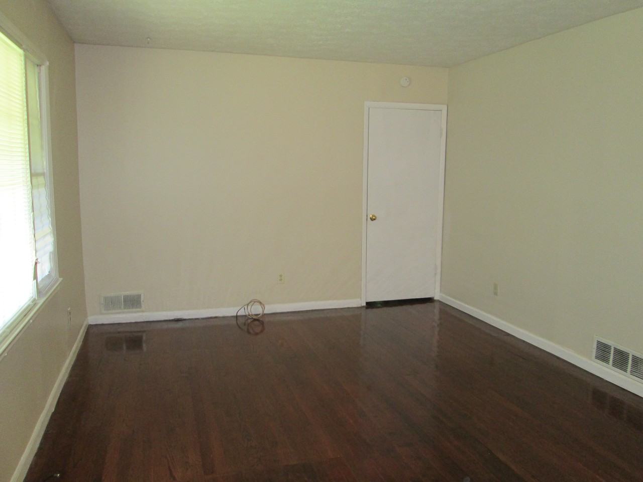 2765 Bonnybrook Dr SW - Photo 2 of 14