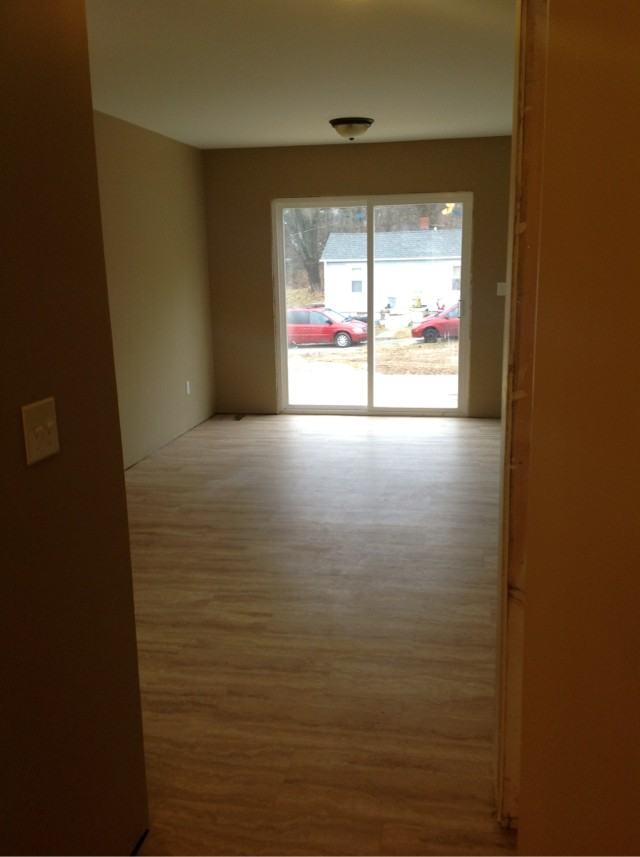 803 Black Jack Rd - Photo 3 of 8