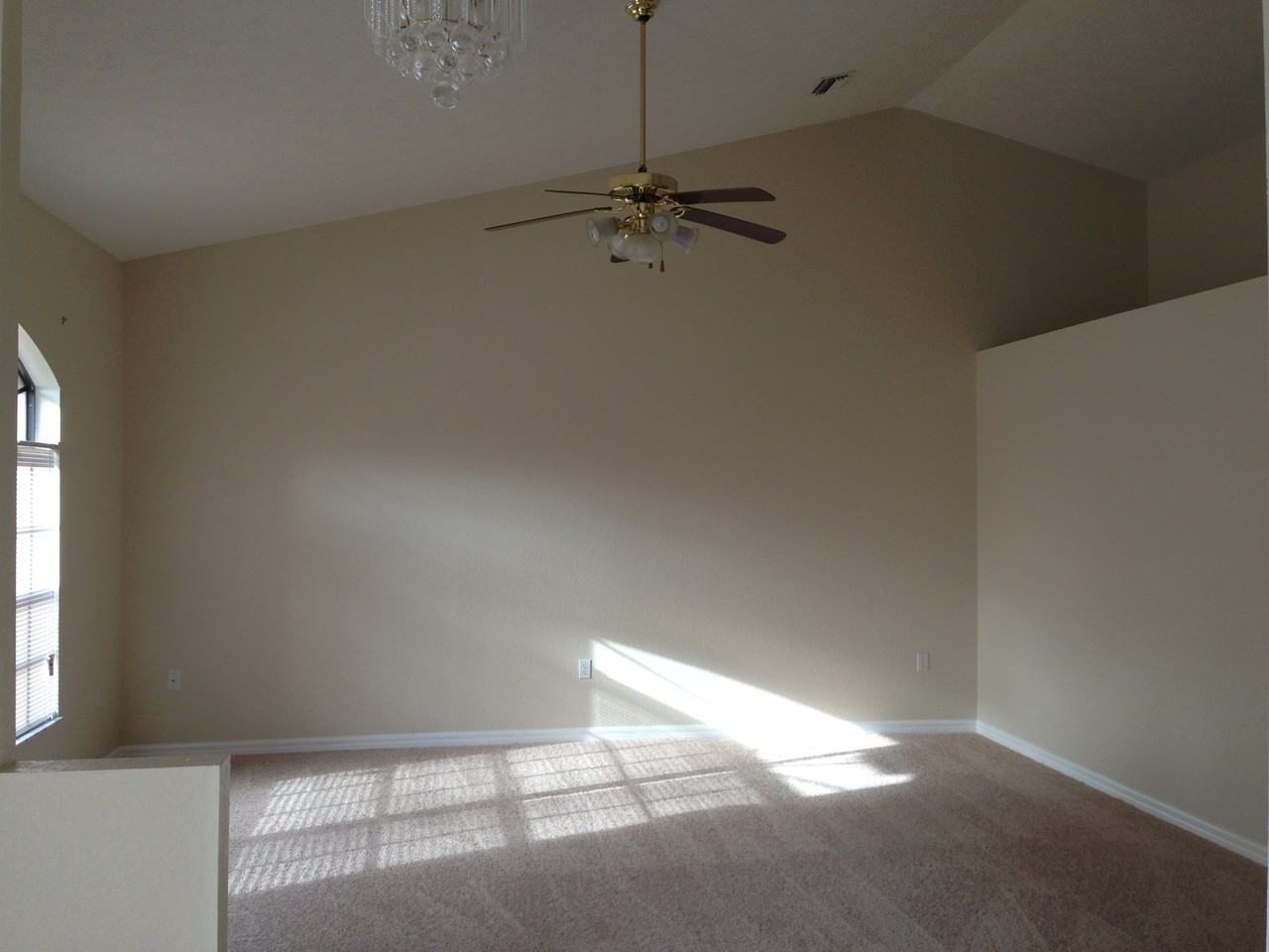 9152 Niagara Rd - Photo 3 of 16