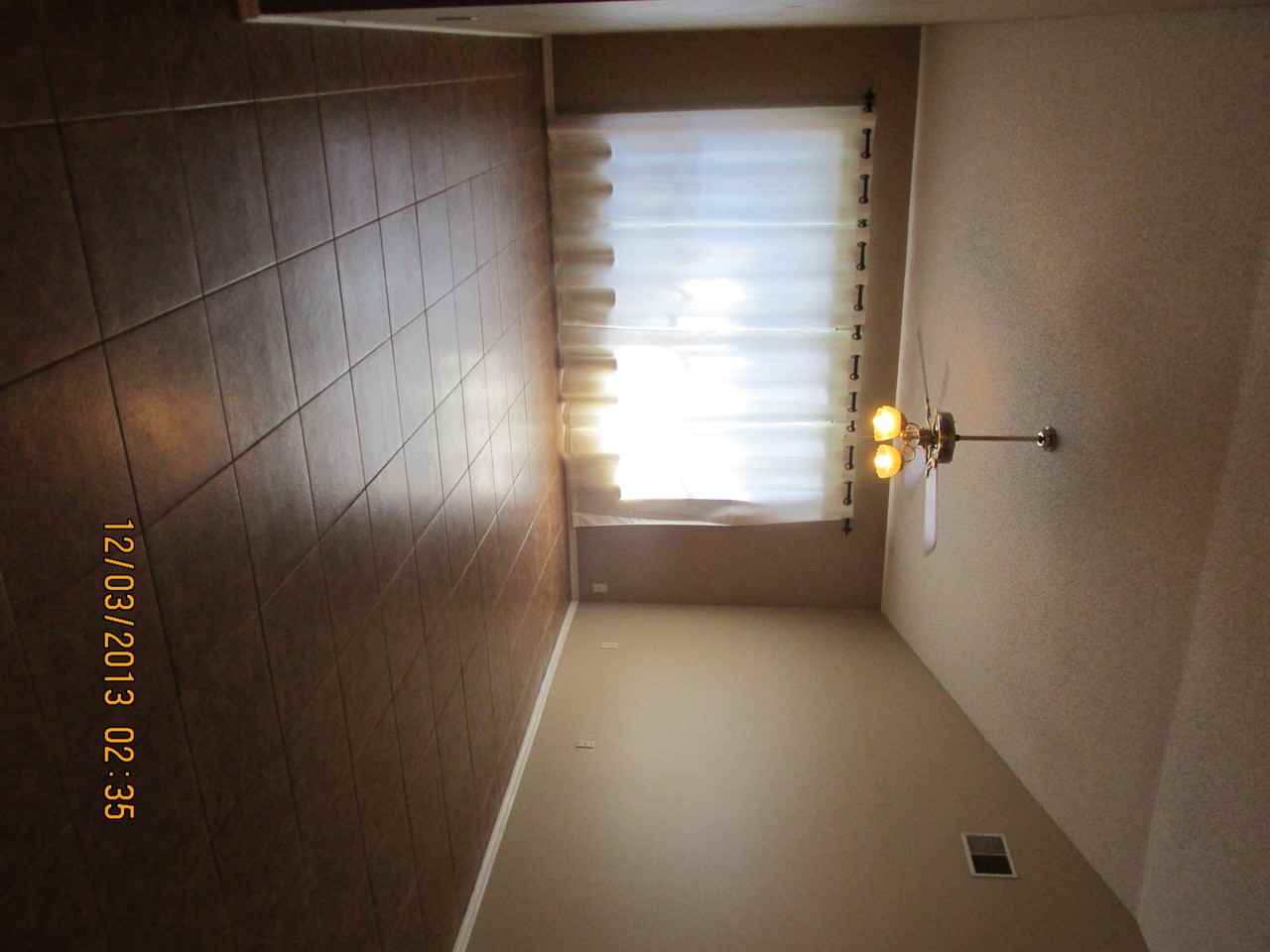 9546 Pebble Glen Ave - Photo 2 of 17