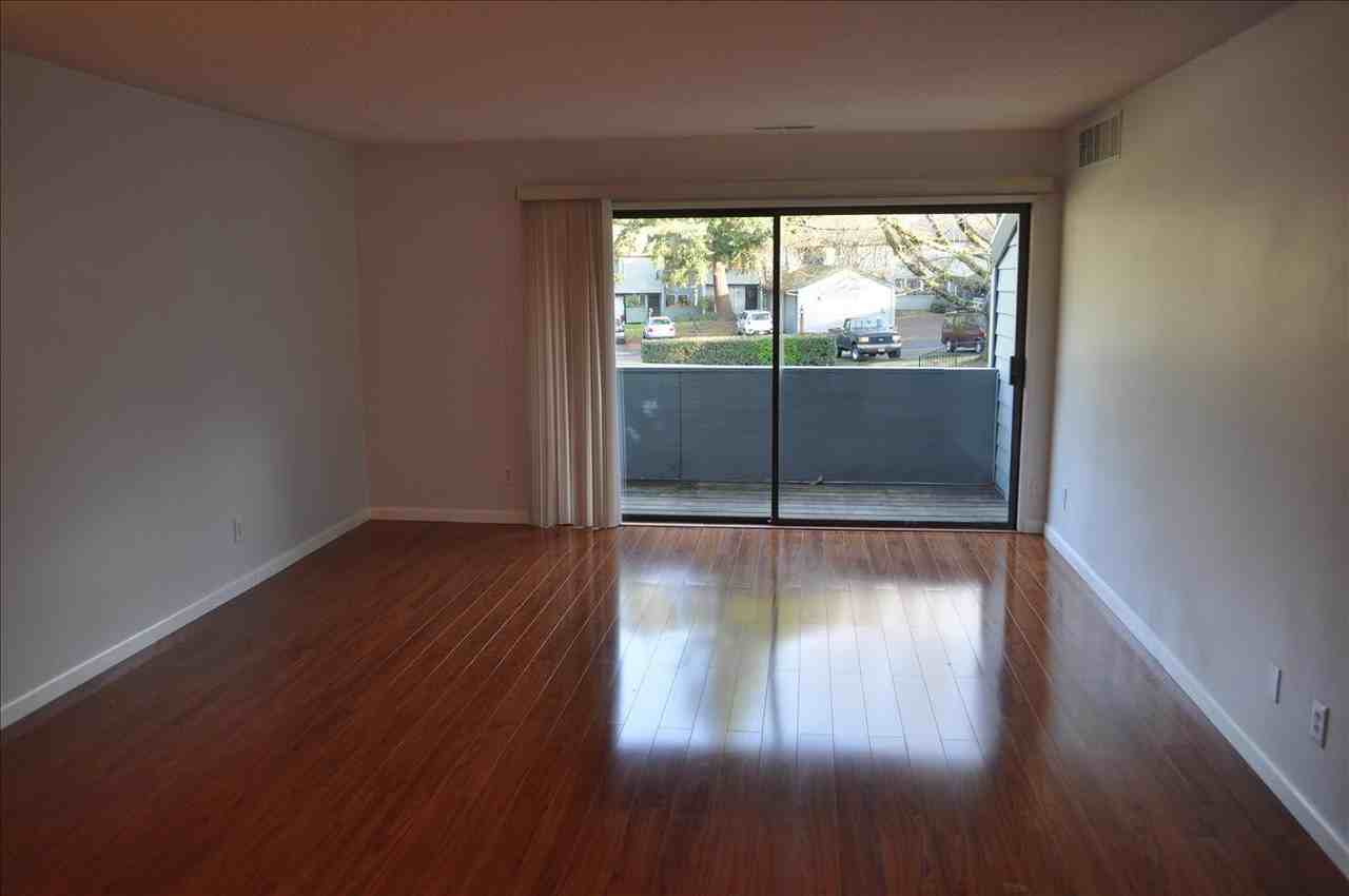 8755 SW Brightfield Cir - Photo 2 of 8