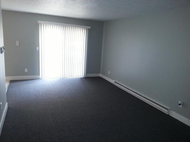 257 Brookridge Ct #2 - Photo 3 of 10