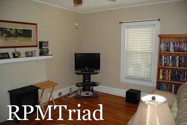 3420 Rosemont Ave - Photo 2 of 11