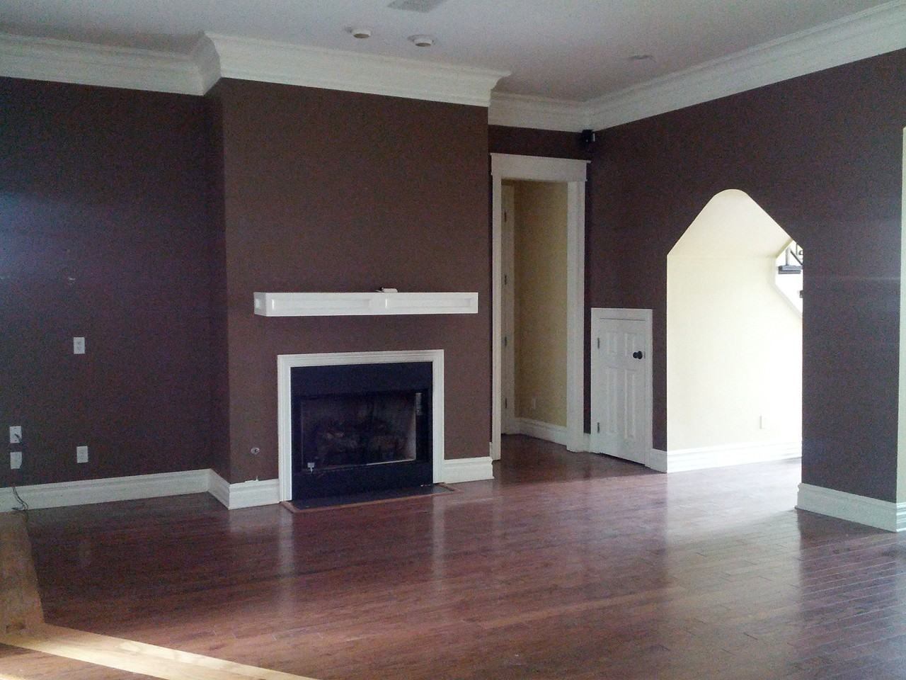395 St Charles Blvd - Photo 2 of 5