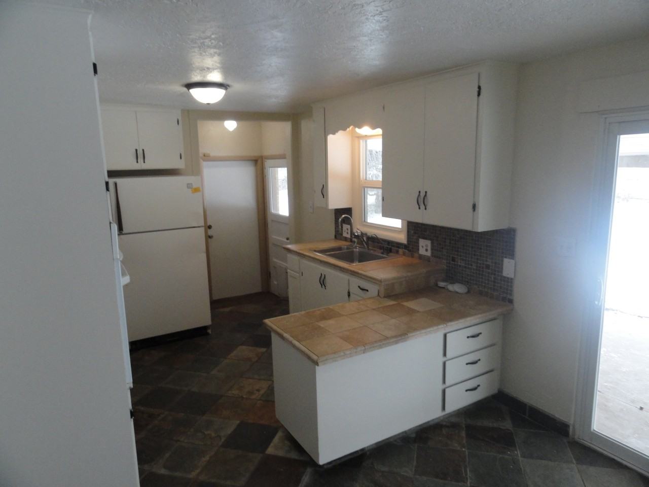 1558 E 1140 N - Photo 3 of 15