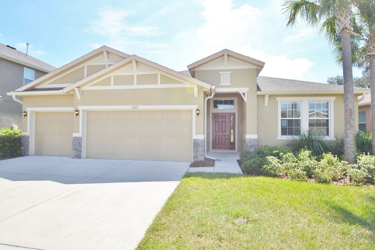 15612 Starling Water Dr - Photo 2 of 10