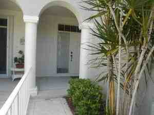 5460 Grand Park Pl - Photo 2 of 8