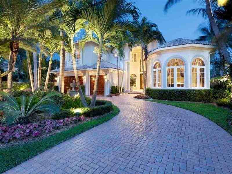 2512 Aqua Vista Blvd - Photo 2 of 8