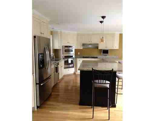 85 Highland Ave - Photo 3 of 5