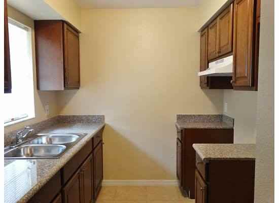 702 Dolly Ben Ct - Photo 3 of 6