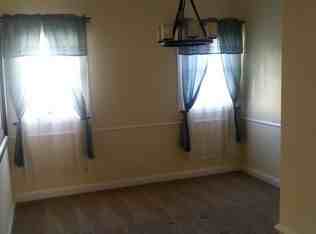 2622 Island Ave - Photo 2 of 5