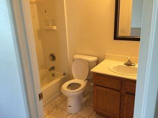 1489 Carnoustie Ct - Photo 3 of 7