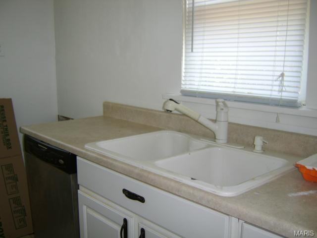1260 St Marie St - Photo 3 of 4