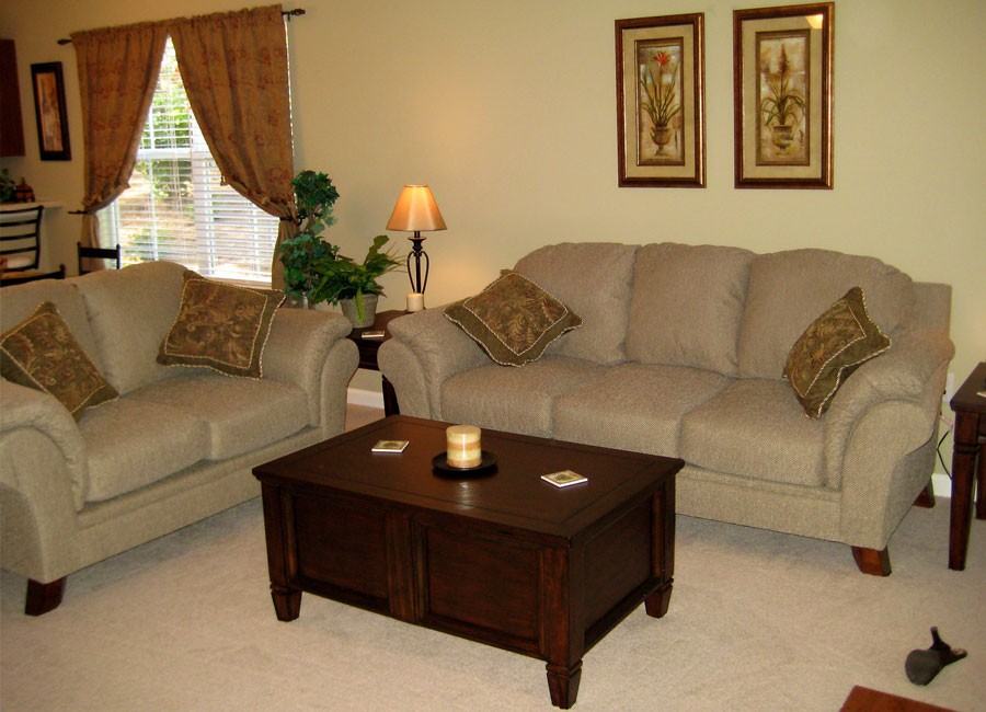 2824 Waterbrook Ct - Photo 3 of 9