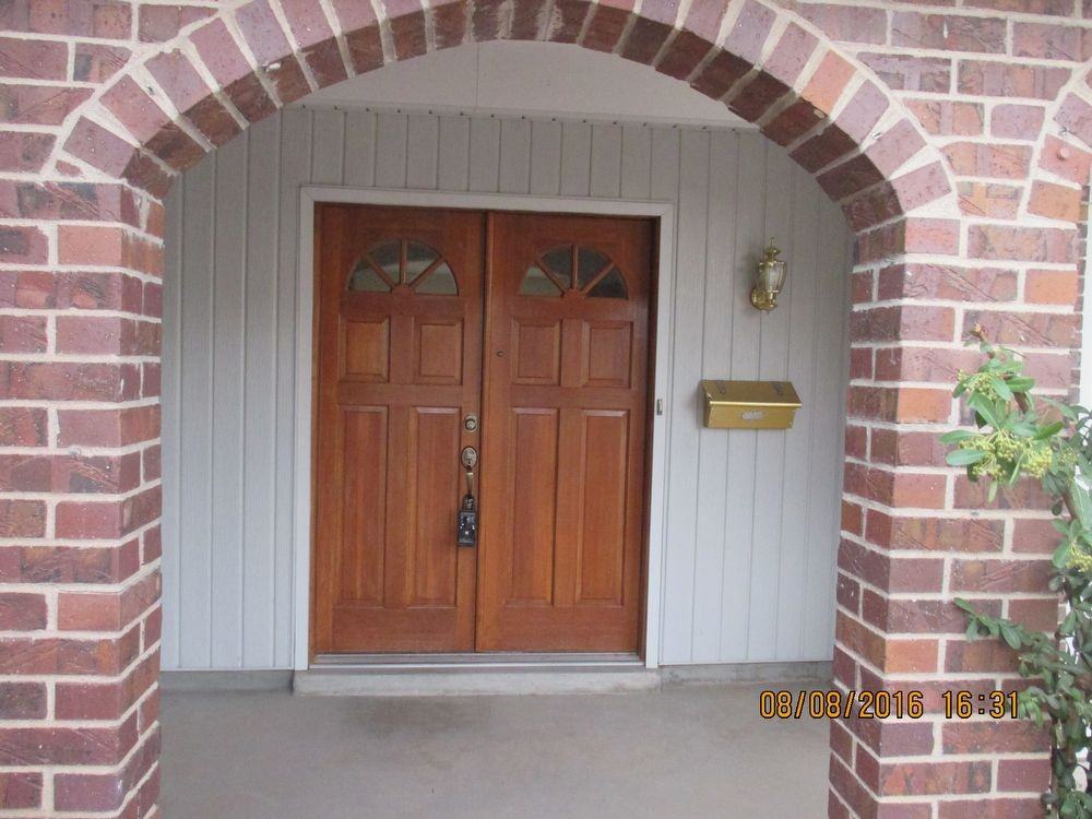 10140 Renfrew Dr - Photo 3 of 21