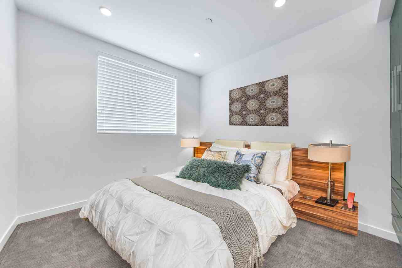 The Carlton At Hollywood - Photo 6 of 72