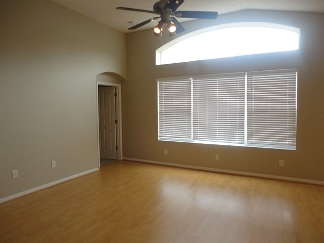 13443 White Elk Loop - Photo 2 of 10