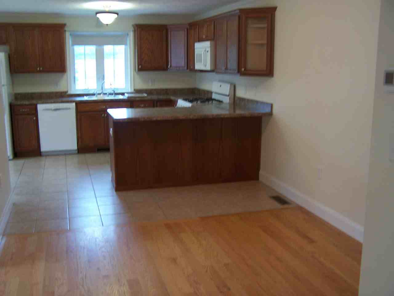 85 Plymouth Street - Photo 3 of 17