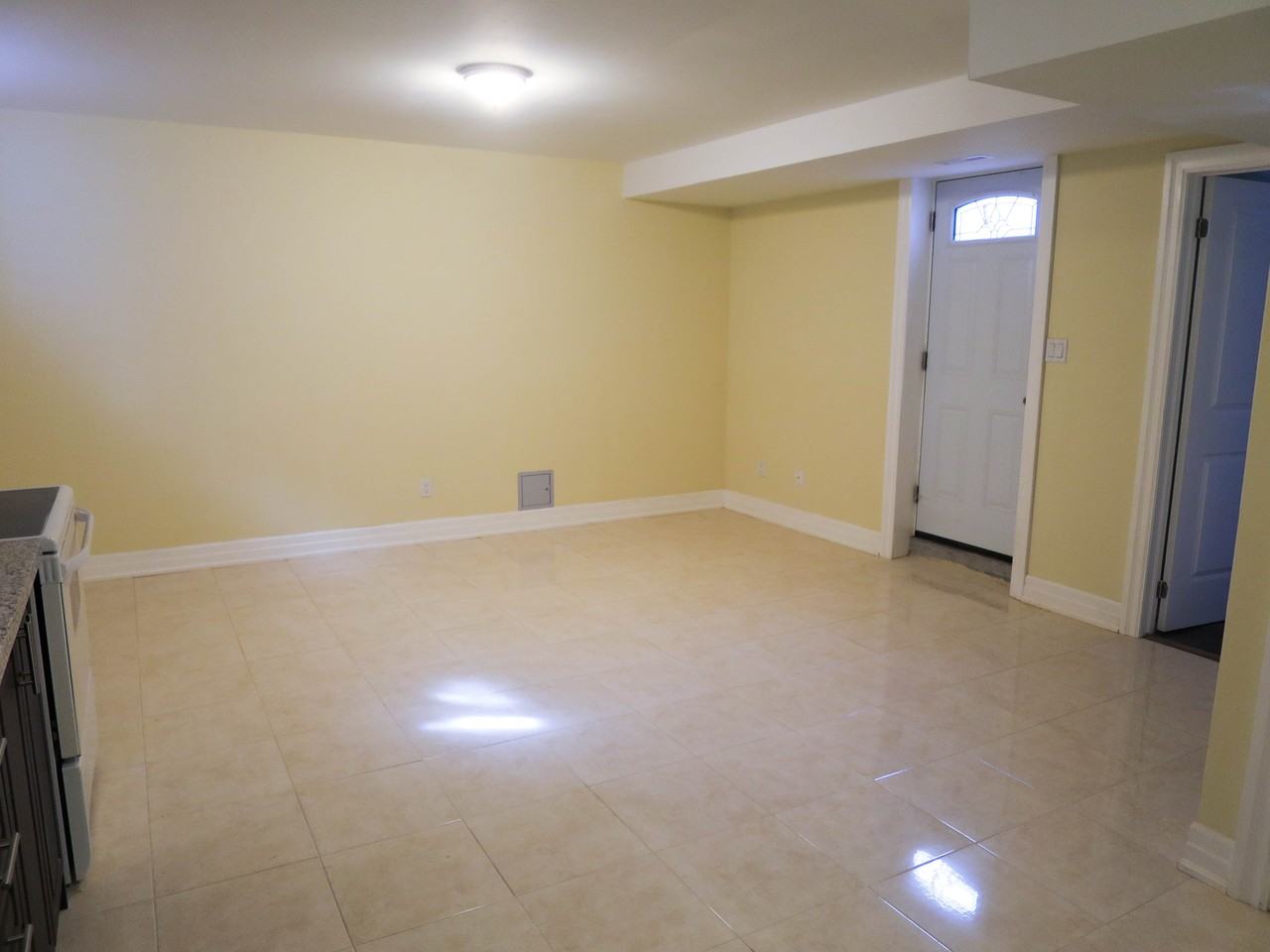 35 Dee Avenue - Photo 2 of 7