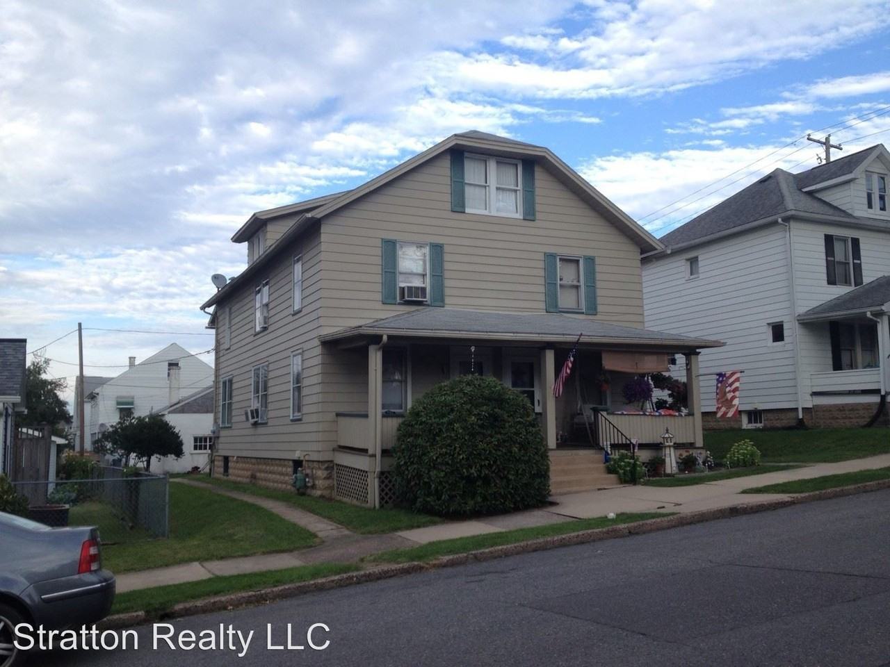 473 Percy St - Photo 2 of 10