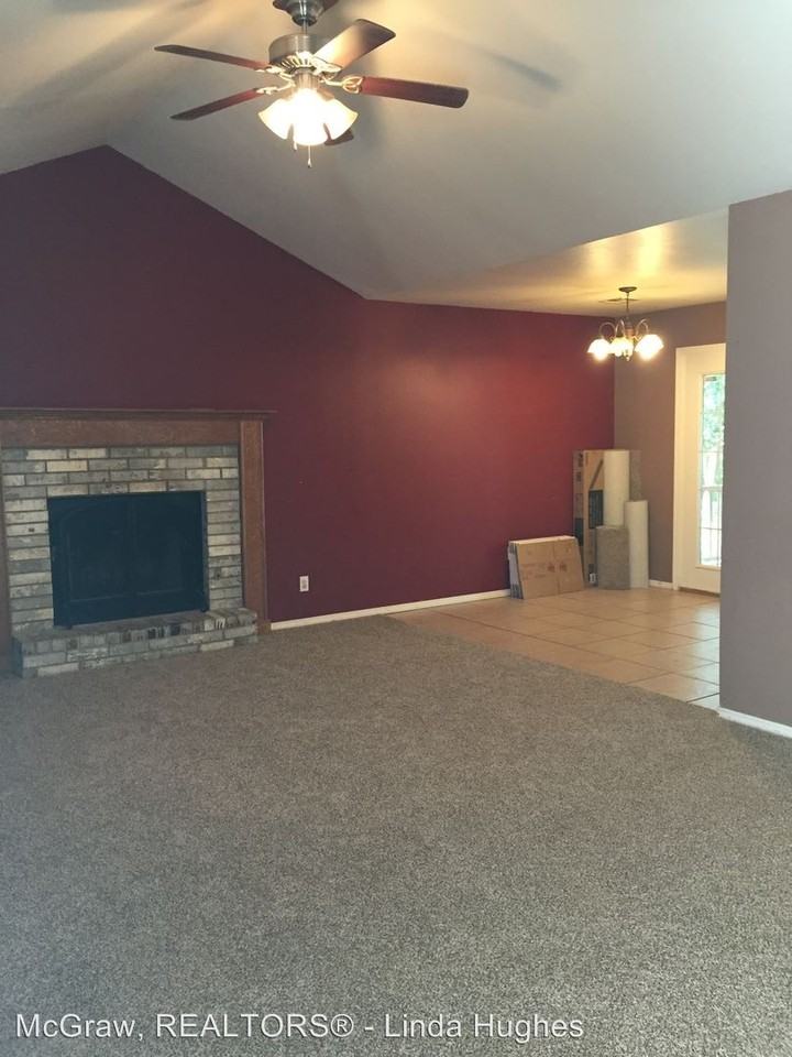 1105 S Chickasaw Pl - Photo 3 of 19