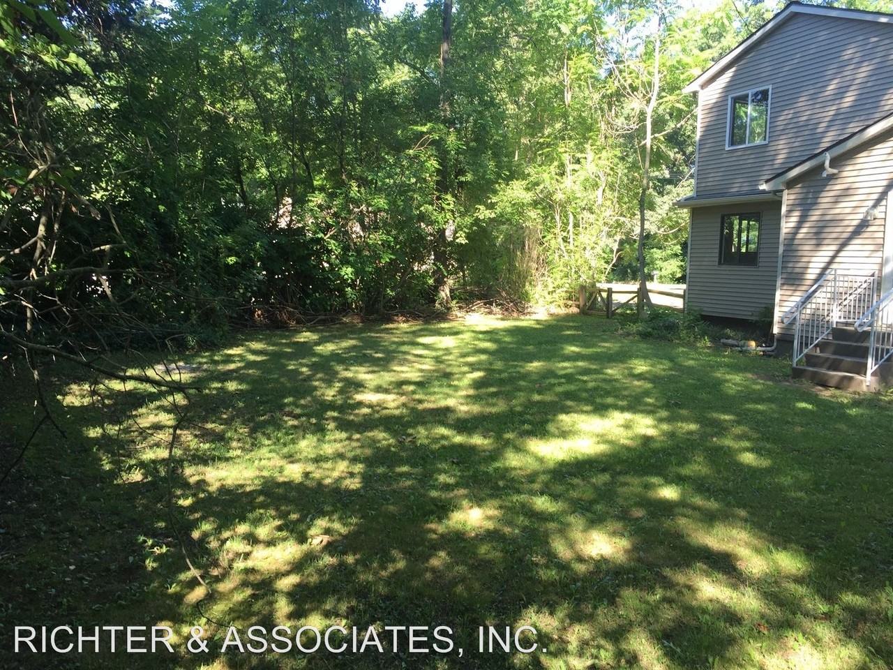 3202 Giddings Blvd - Photo 3 of 25