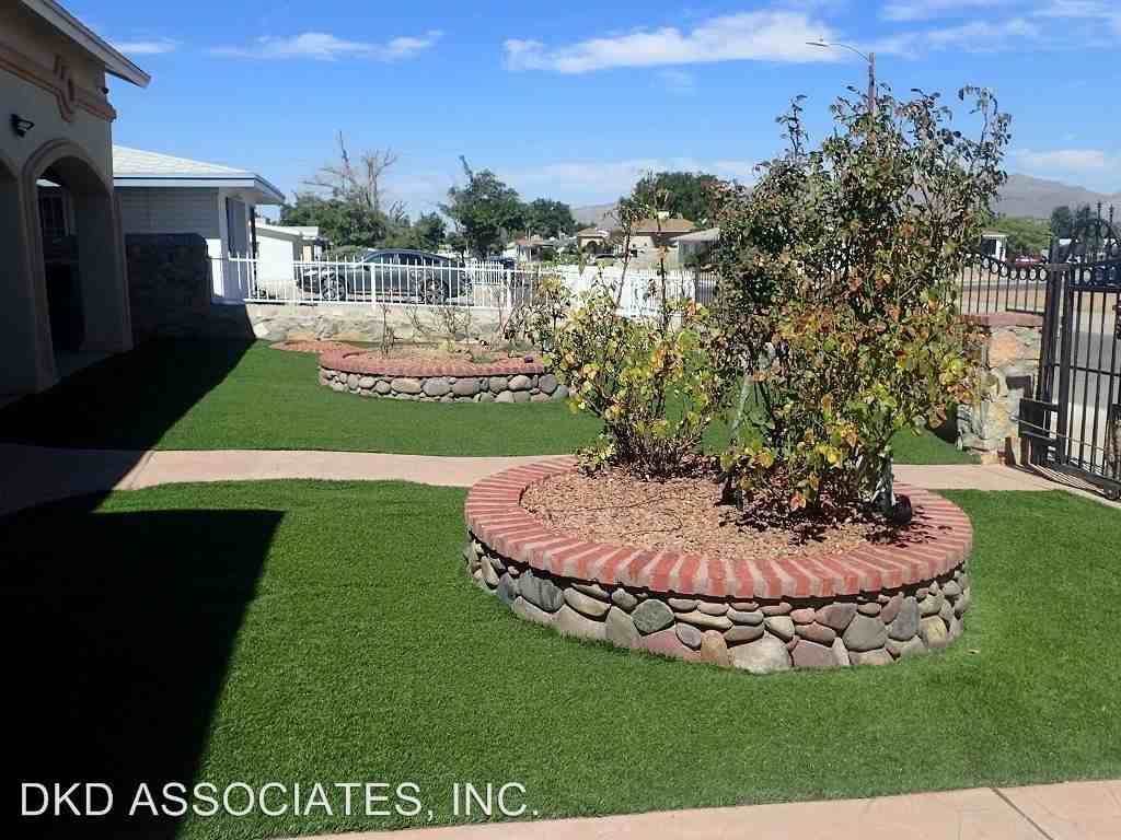 7604 Parkland Dr - Photo 3 of 46