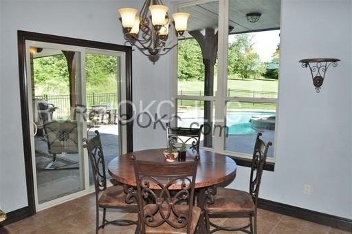 13636 SE 95th St - Photo 2 of 26