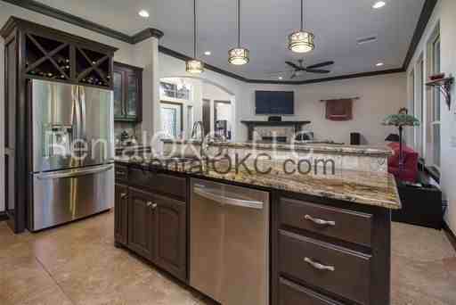 13636 SE 95th St - Photo 3 of 26