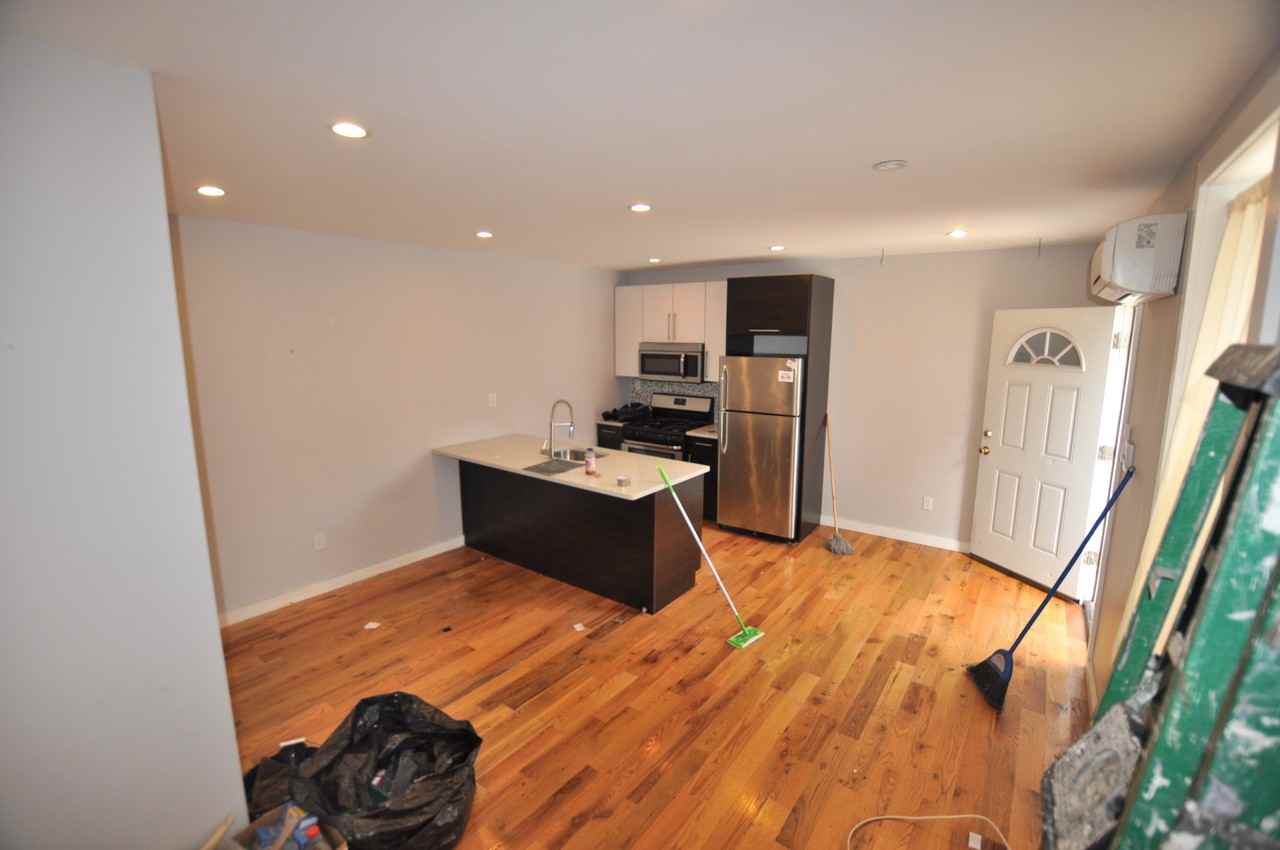 1357 Dekalb Avenue - Photo 3 of 16