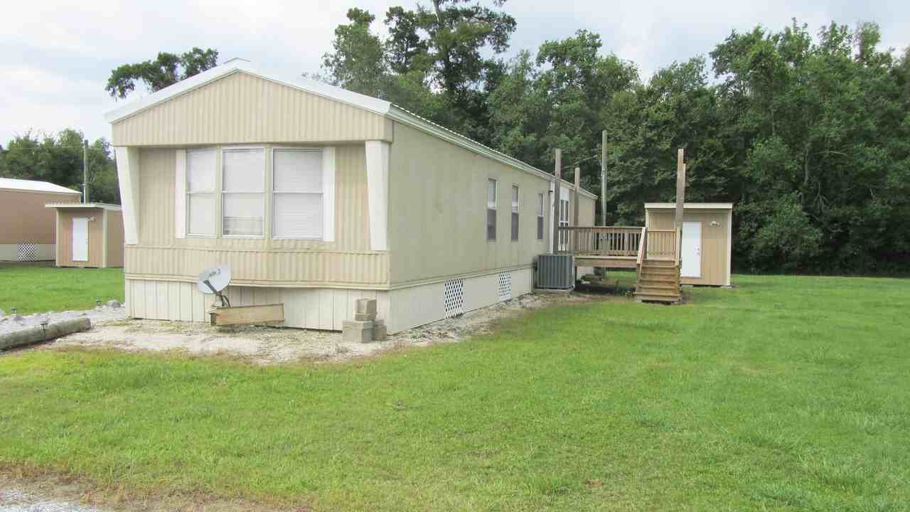 655 E Bayou Rd - Photo 2 of 16