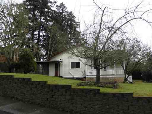 730 Main St - Photo 2 of 18