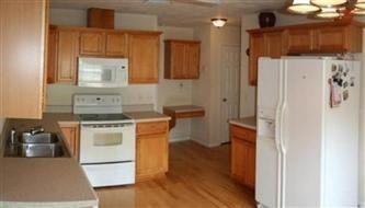 3096 Harpers Ferry Dr - Photo 3 of 5