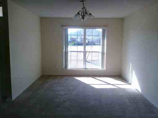 5109 Grumann Dr - Photo 3 of 18