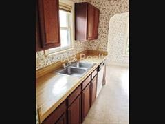 3555 Rosedale Ave - Photo 3 of 13