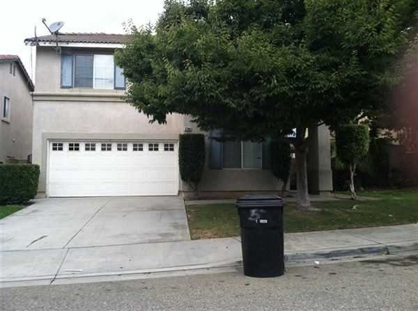 5780 Bay Hill Ln - Photo 3 of 16