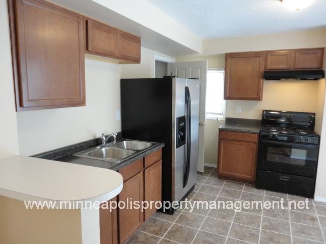 303 Curtice St E - Photo 2 of 12